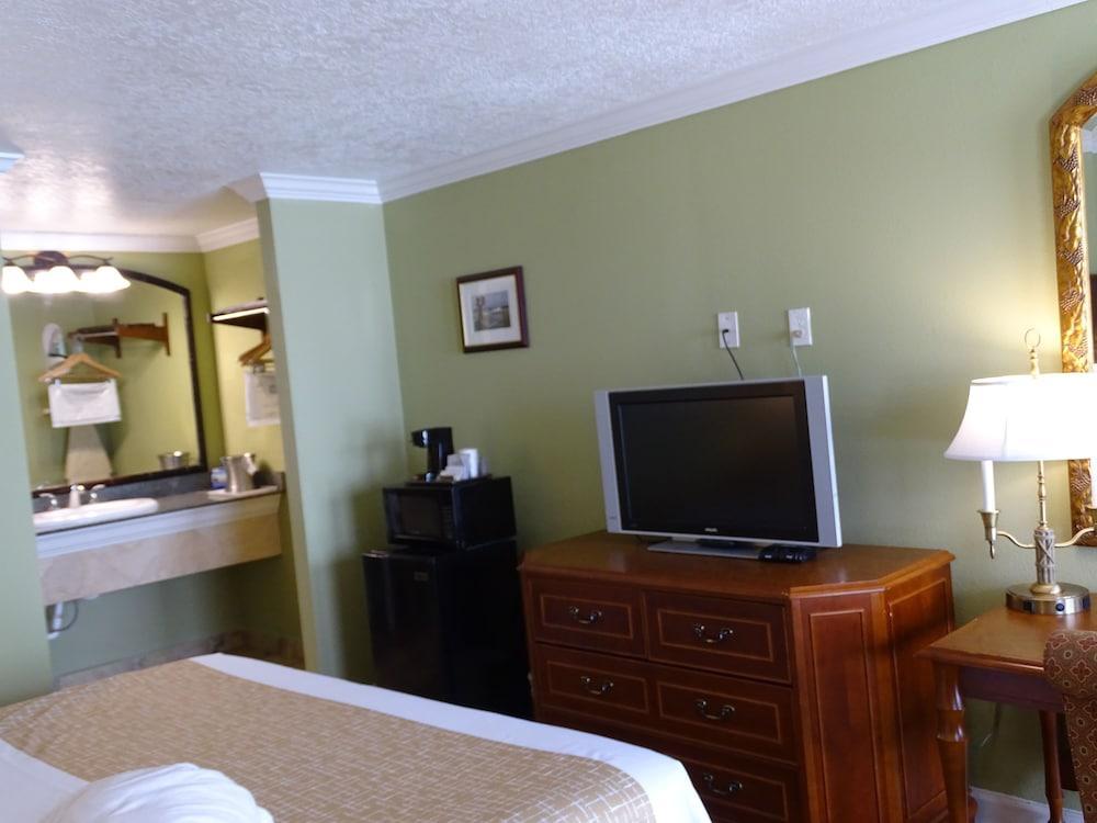 Quality Inn Оушен-Спрингс Экстерьер фото